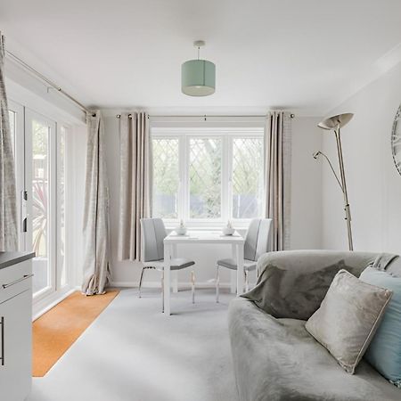 Ross House Apartment Black Notley Екстериор снимка
